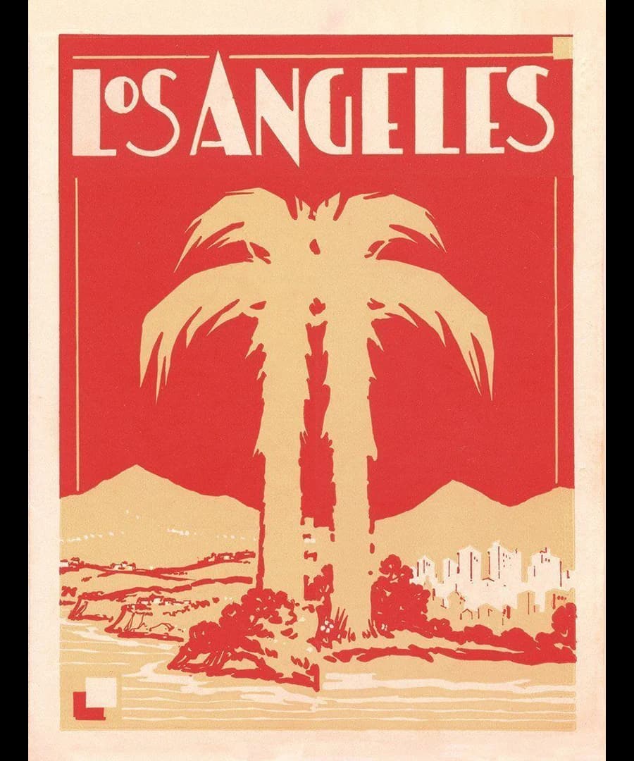 Retro-Reisemotiv „Los Angeles“ mit Palmen, Küste und Skyline — Referenz
